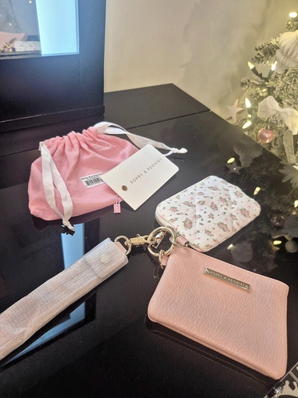 Poppy And Peonies Daily Duo Blush Ditsy Floral Set